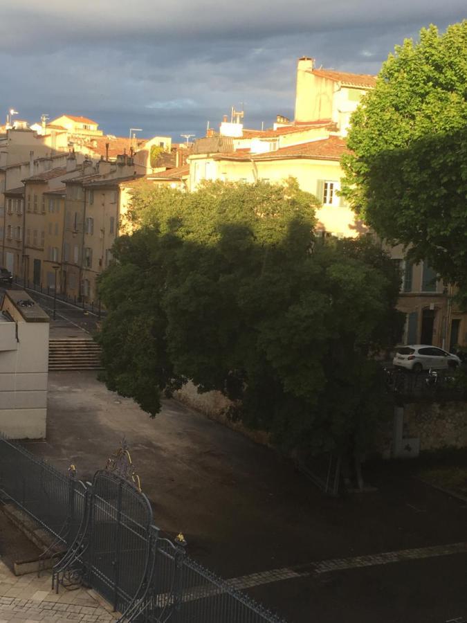 Appartement Cosy Et Lumineux En Coeur De Ville Aix-en-Provence Buitenkant foto